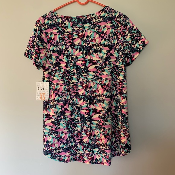 NWT LuLaRoe Classic T Top Sz XS - Picture 2 of 5